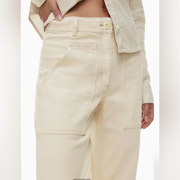 ISO: ❤️ Aritzia Wilfred Free Modern Utility Pant Light Birch size 0 / XS - Picture 3 of 3